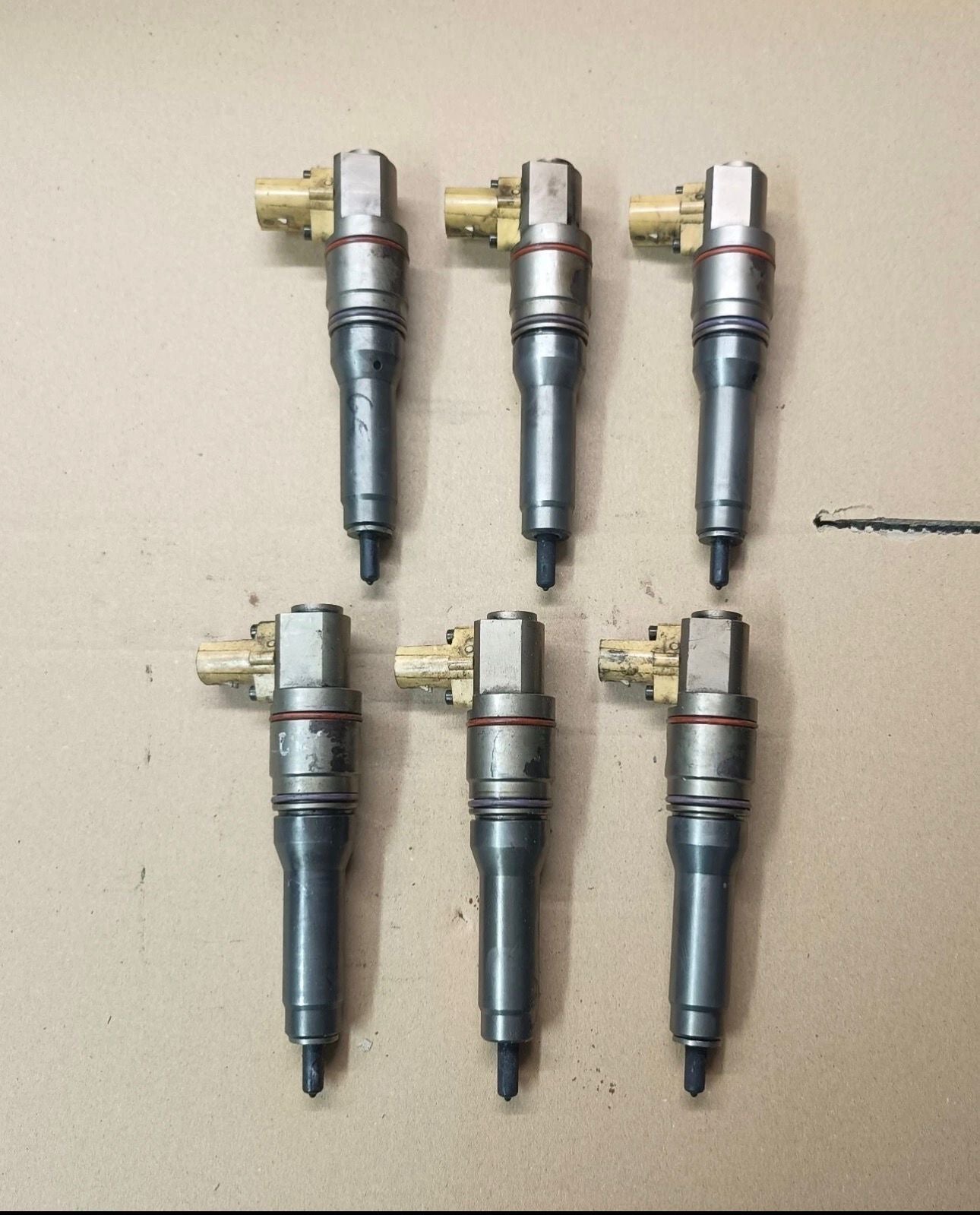 Diesel inyector 1952045 DAF XF106 Paccar MX10 MX13 Kenworth